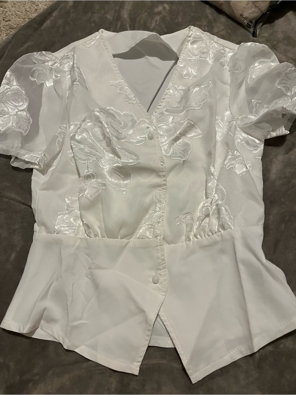SHEIN White Floral Embroidered Peplum Puff-Sleeve Blouse